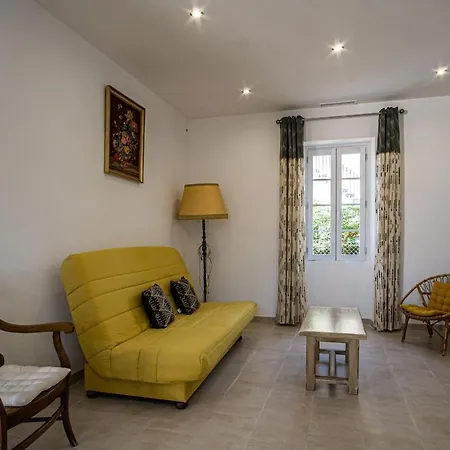 Maison Avec Jardin Proche Du Centre-Ville Isle-Sur-La-Sorgue LʼIsle-sur-la-Sorgue Exterior foto