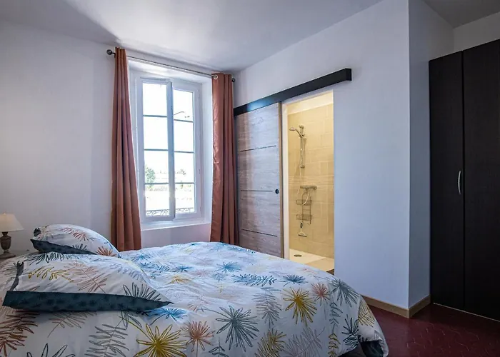 Maison avec jardin proche du centre-ville Isle-sur-la-Sorgue