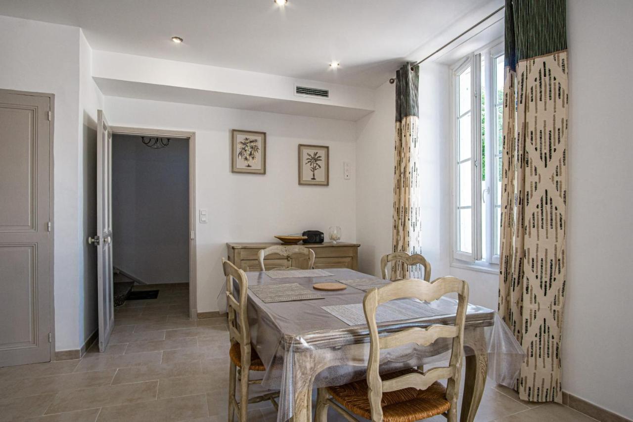 Maison Avec Jardin Proche Du Centre-ville Isle-sur-la-sorgue *